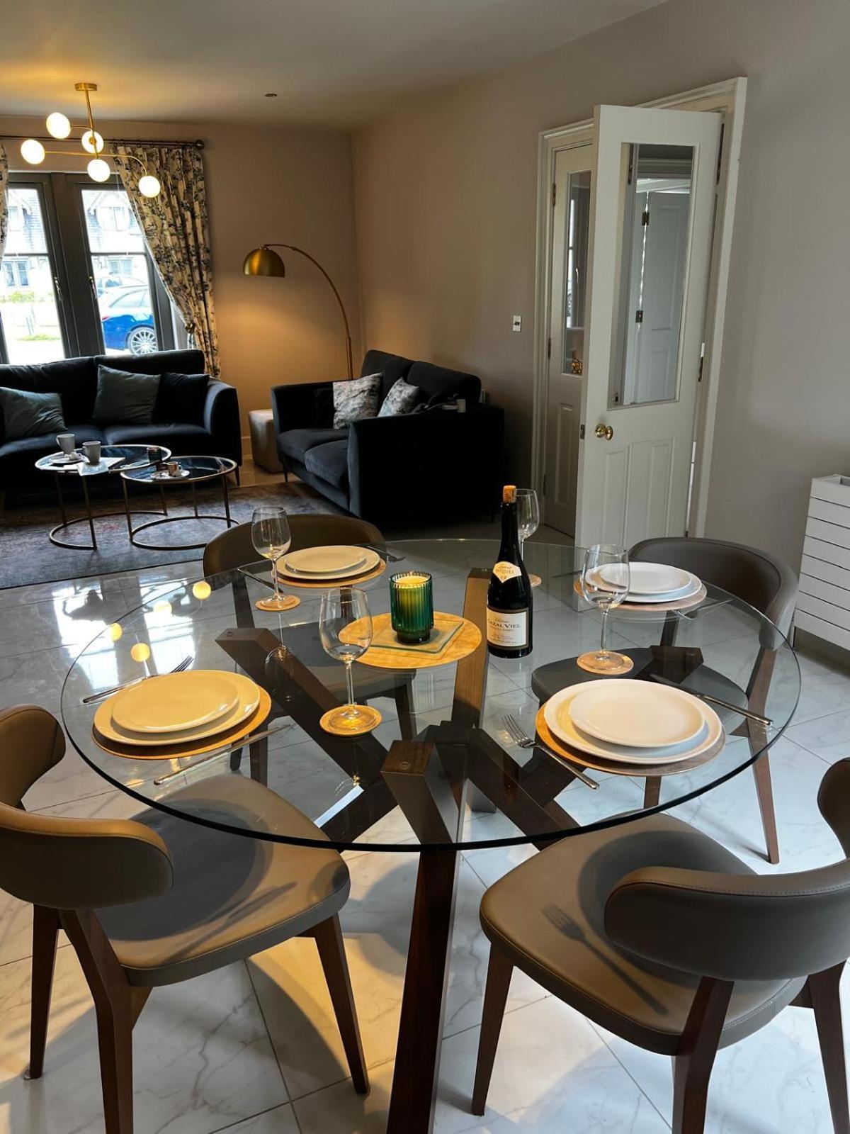 Chic Classy & Cosy At Lough Erne Golf Village And Resort Ballycassidy Exteriér fotografie